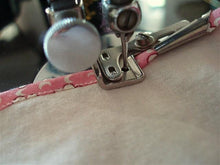 Load image into Gallery viewer, Bias Cutting Gauge, Singer (Vintage Original)