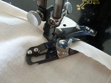 Load image into Gallery viewer, Adjustable Hemmer, Singer (Vintage Original)