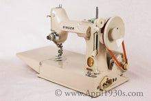 Load image into Gallery viewer, Singer Featherweight 221 Sewing Machine, TAN JE150***