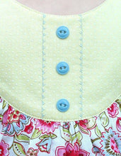 Load image into Gallery viewer, Zigzag Attachment, Singer Automatic (Vintage Original)