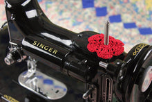 Load image into Gallery viewer, Singer Featherweight 222K Sewing Machine, ER0231**CH