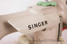 Load image into Gallery viewer, Singer Featherweight 221 Sewing Machine, TAN JE150***