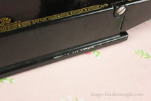 Load image into Gallery viewer, Singer Featherweight 221 Sewing Machine, CHICAGO BADGE 1934 AD543***