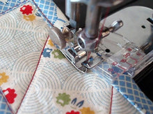 Load image into Gallery viewer, Quilt Binding Foot