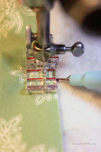 Load image into Gallery viewer, Quarter Inch (1/4") Foot, LITTLE FOOT Attachment - SNAP-ON