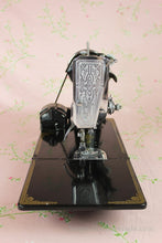 Load image into Gallery viewer, Singer Featherweight 221 Sewing Machine, CHICAGO BADGE 1934 AD543***