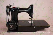 Load image into Gallery viewer, Singer Featherweight 221 Sewing machine, 1933 AD545***
