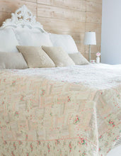 Load image into Gallery viewer, PATTERN BOOK , Perfectly Pretty Patchwork by Kristyne Czepuryk