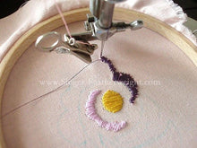 Load image into Gallery viewer, Arrasene Embroidery & Darning Foot, Singer (Vintage Original)