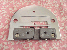 Load image into Gallery viewer, Throat / Needle Plate, Graduated - Singer Featherweight Model 221