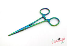 Load image into Gallery viewer, Thread-O-Stat, Featherweight Thread Grabber - IRIDESCENT GREEN