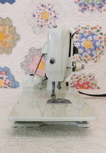 Load image into Gallery viewer, Singer Featherweight 221 Sewing Machine, WHITE FA205***