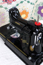 Load image into Gallery viewer, Singer Featherweight 221K Sewing Machine, EH136***