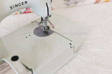 Load image into Gallery viewer, Singer Featherweight 221 Sewing Machine, WHITE FA205***