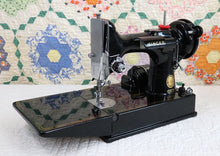 Load image into Gallery viewer, Singer Featherweight 221 Sewing Machine, AM776***