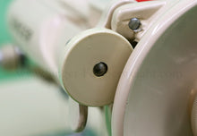 Load image into Gallery viewer, Singer Featherweight 221J Sewing Machine, TAN ES658***