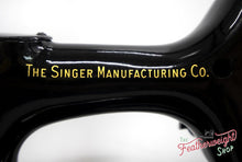 Load image into Gallery viewer, Singer Featherweight 222K Sewing Machine EK6340**