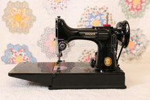 Load image into Gallery viewer, Singer Featherweight 221 Sewing Machine, AL416***