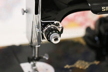 Load image into Gallery viewer, Singer Featherweight 221 Sewing Machine, AL416***