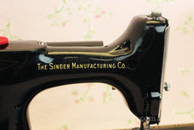 Load image into Gallery viewer, Singer Featherweight 222K Sewing Machine, "Red S" ER900***