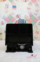 Load image into Gallery viewer, Singer Featherweight 221K Sewing Machine, EH629***