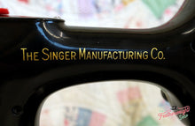 Load image into Gallery viewer, Singer Featherweight 221 Sewing machine, 1935 AD880***