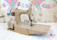 Load image into Gallery viewer, Singer Featherweight 221 Sewing Machine, TAN ES876***