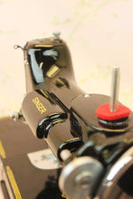 Load image into Gallery viewer, Singer Featherweight 221 Sewing machine, 1933 AD546***