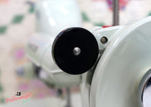 Load image into Gallery viewer, Singer Featherweight 221K Sewing Machine, WHITE EV942***