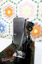 Load image into Gallery viewer, Singer Featherweight 221 Sewing Machine, AM372***