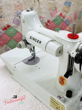 Load image into Gallery viewer, Singer Featherweight 221K Sewing Machine, WHITE EV993***