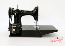 Load image into Gallery viewer, Singer Featherweight 221 Sewing Machine, AH981***