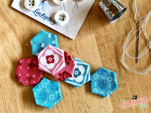 Load image into Gallery viewer, 1/2" Inch Hexagons Iron-On Papers For English Paper Piecing x 1000