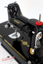 Load image into Gallery viewer, Singer Featherweight 221K Sewing Machine, EG352***