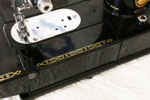 Load image into Gallery viewer, Singer Featherweight 222K Sewing Machine EK629***