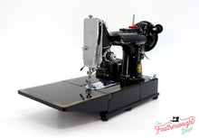 Load image into Gallery viewer, Singer Featherweight 222K Sewing Machine EM238***
