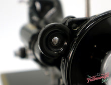 Load image into Gallery viewer, Singer Featherweight 222K Sewing Machine EM238***