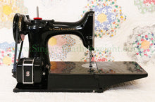 Load image into Gallery viewer, Singer Featherweight 221 Sewing Machine, AM186***