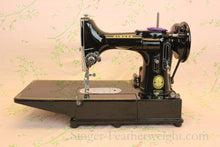Load image into Gallery viewer, Singer Featherweight 222K Sewing Machine