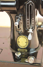 Load image into Gallery viewer, Singer Featherweight 222K Sewing Machine
