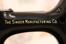 Load image into Gallery viewer, Singer Featherweight 222K Sewing Machine EP541***
