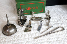 Load image into Gallery viewer, Singer Featherweight 221K Sewing Machine, EH378***