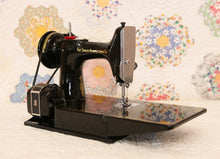 Load image into Gallery viewer, Singer Featherweight 221 Sewing Machine, AL541***