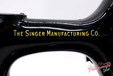 Load image into Gallery viewer, Singer Featherweight 222K Sewing Machine EK3213**