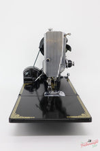 Load image into Gallery viewer, Singer Featherweight 221K Sewing Machine, EH142***