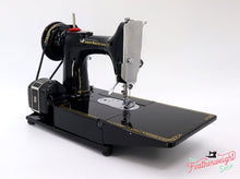 Load image into Gallery viewer, Singer Featherweight 222K 1953 - EJ268***