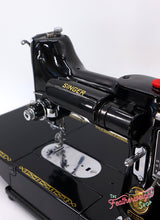 Load image into Gallery viewer, Singer Featherweight 222K 1953 - EJ268***