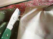 Load image into Gallery viewer, Needle Threader and Seam Ripper, Singer (Vintage Original)