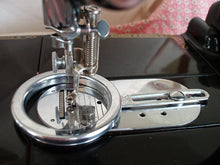 Load image into Gallery viewer, Singer Featherweight 222K Embroidery & Darning Foot (Vintage Original)