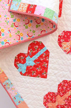 Load image into Gallery viewer, Pattern, Sweetheart Quilt by Ellis & Higgs (digital download)